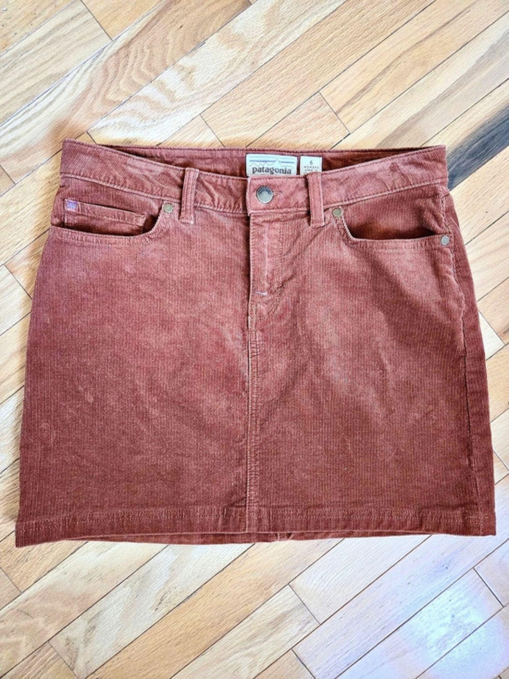 Patagonia Women's Corduroy Skirt Mini Brown Size 6